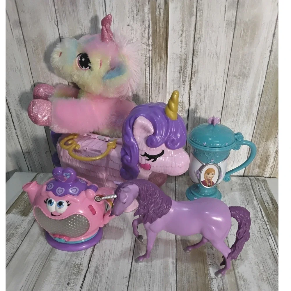 Unicorns Play Tea Set Castle Toy Lot Princess Fairy Magic Rainbow and a plushie